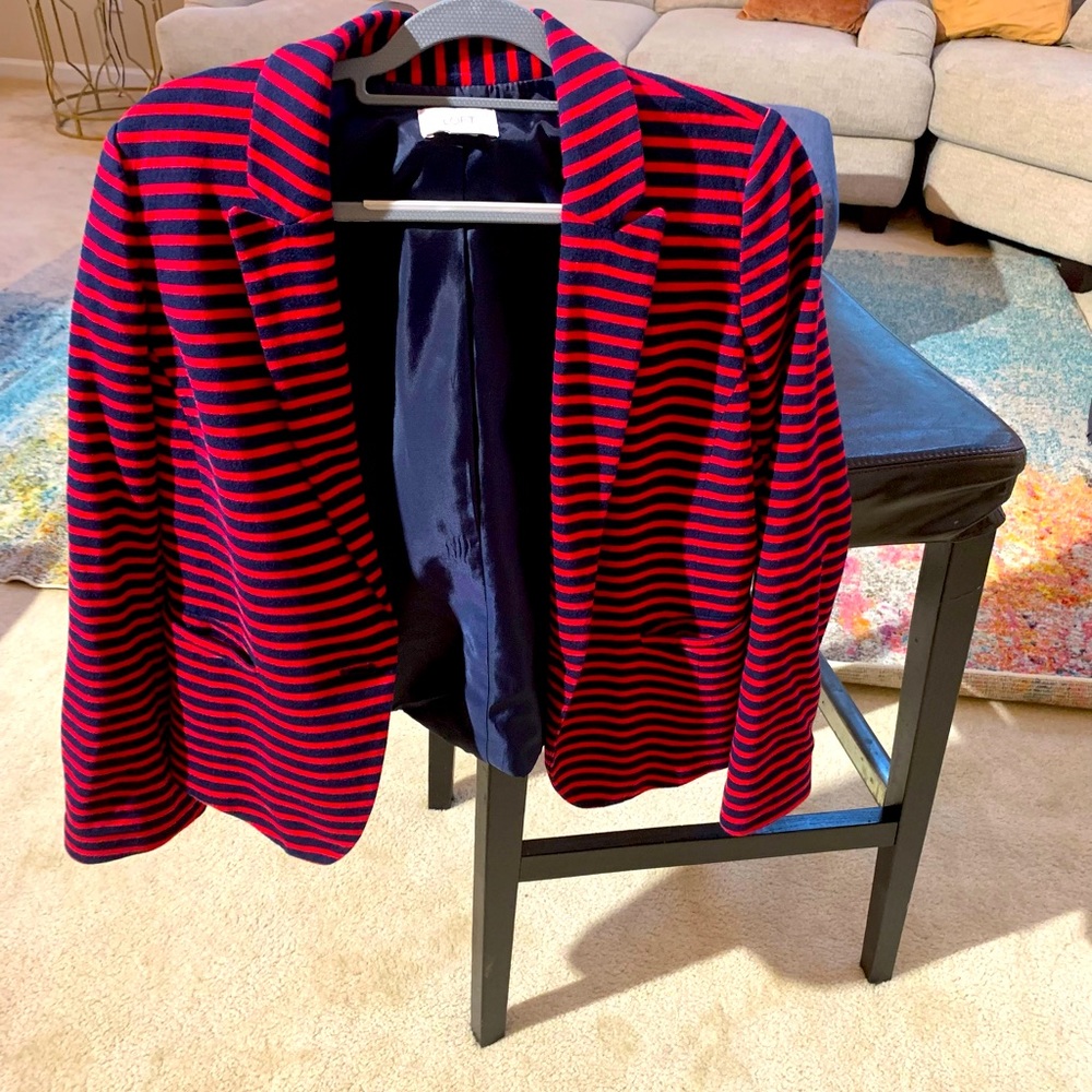 Striped Ann Taylor blazer perfect for day to nite!
